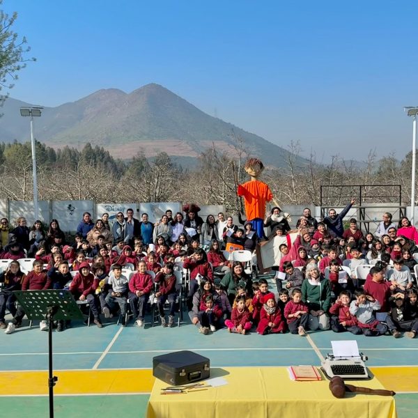 Papelucho vista nuestra escuela.