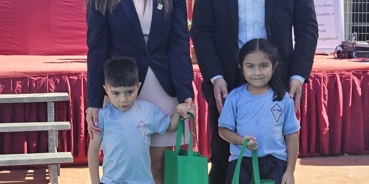 🌟 ¡Con entusiasmo y compromiso, damos inicio al año escolar 2026 en la Escuela La Peña! 🌟
