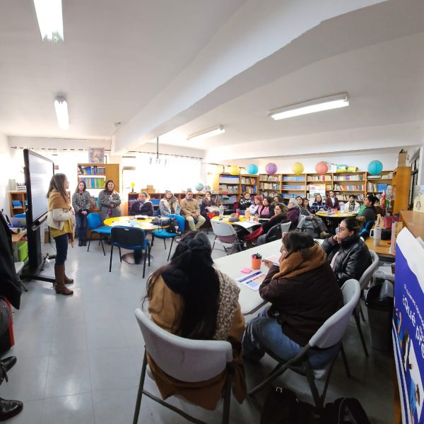 Capacitación en Comunicación Asertiva e Innovación Educativa para Escuela La Peña