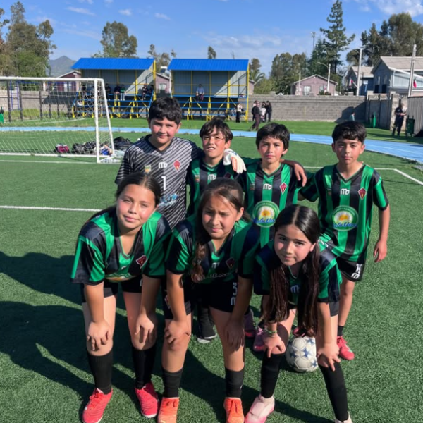 ⚽🏆 ¡Gran triunfo de nuestra Escuela La Peña! 💚👏